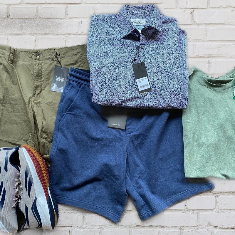 Contents of first Stitch Fix outfit.