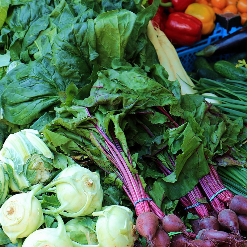 Foods with prebiotics like chicory, beets, and leeks.