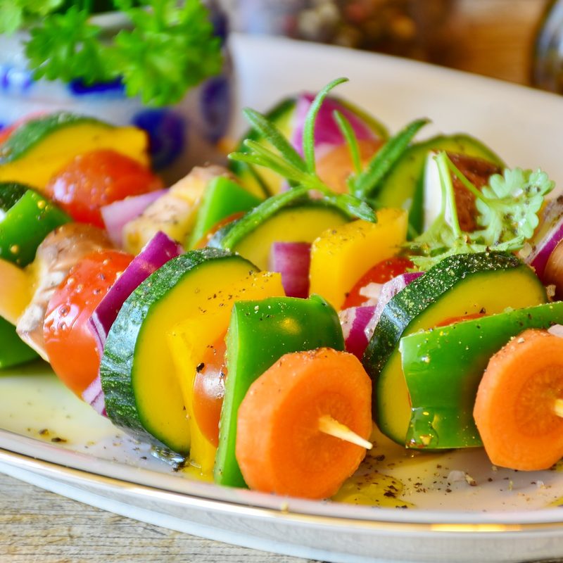 Low-sodium veggie skewers