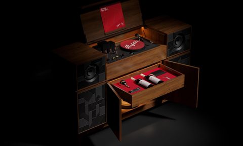 Penfolds 70th Anniversary Grange record player.