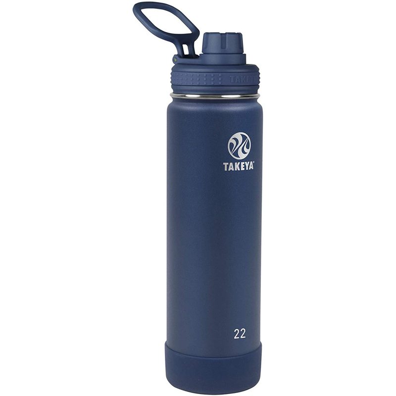 Takeya Actives Insulated Water Bottle offers all the must-have features in a reusable water bottle.