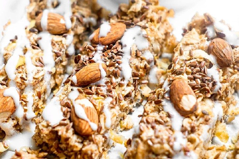 Joi brand's vegan apple breakfast bars.