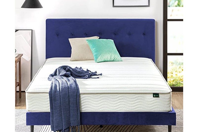 Zinus 8 inch mattress in a box
