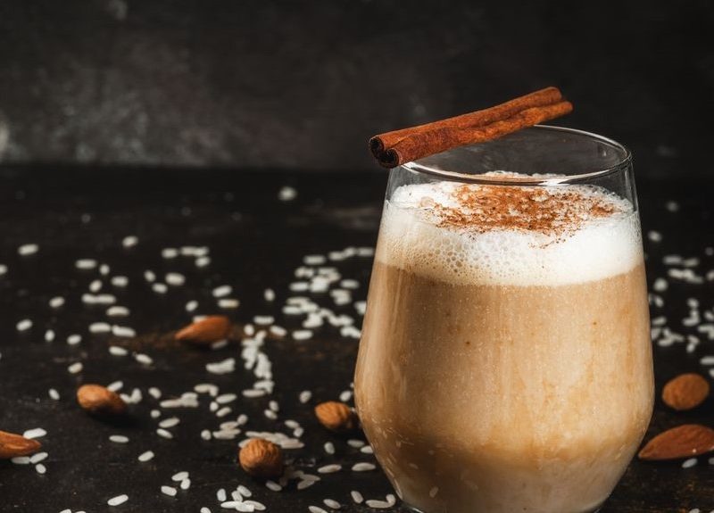Cafe Amaretto cocktail.