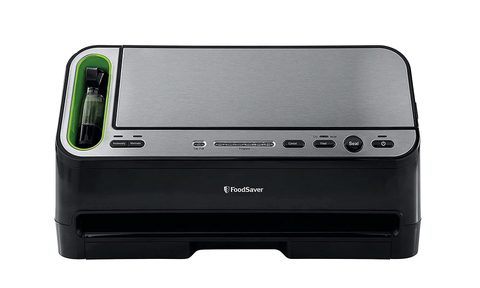 FoodSaver V4400 2 in 1 Vacuum Sealer product image with white background.