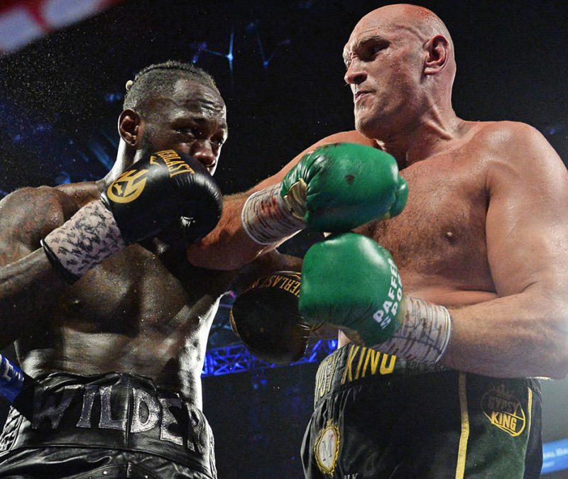 Boxing Wilder vs Fury in the match.