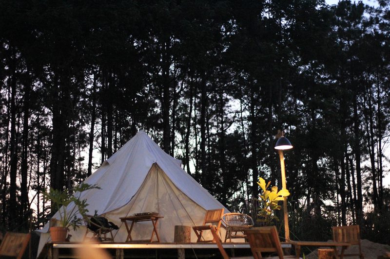 camping vs. glamping campsite