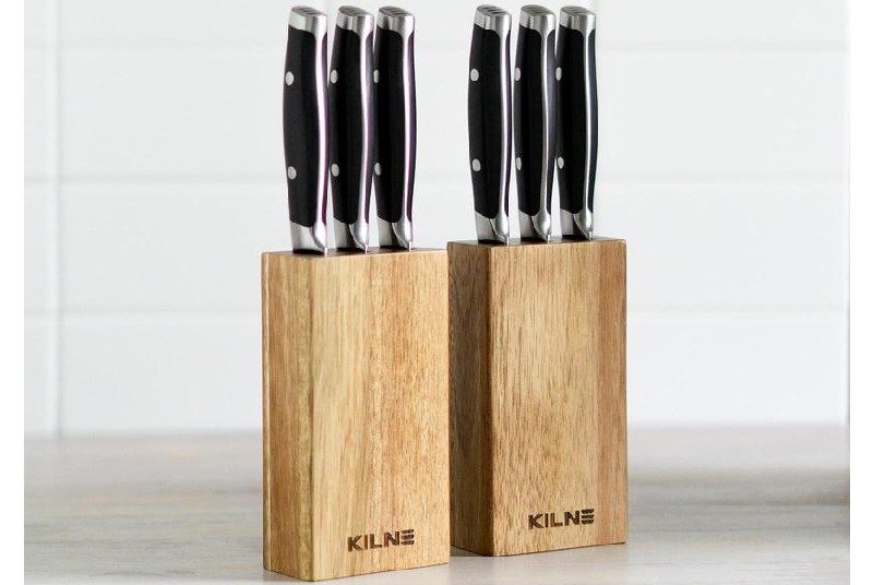 A set of Kilne steak knives.