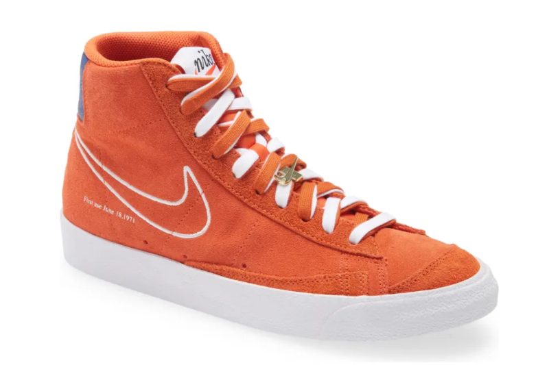 Nike sneakers for men.