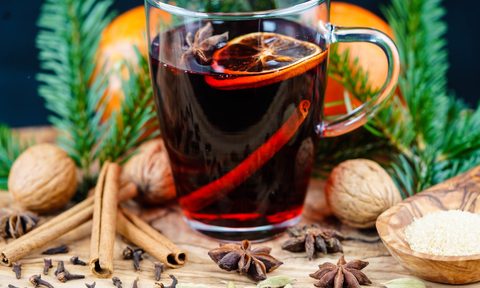 Glass mug with spiked apple cider