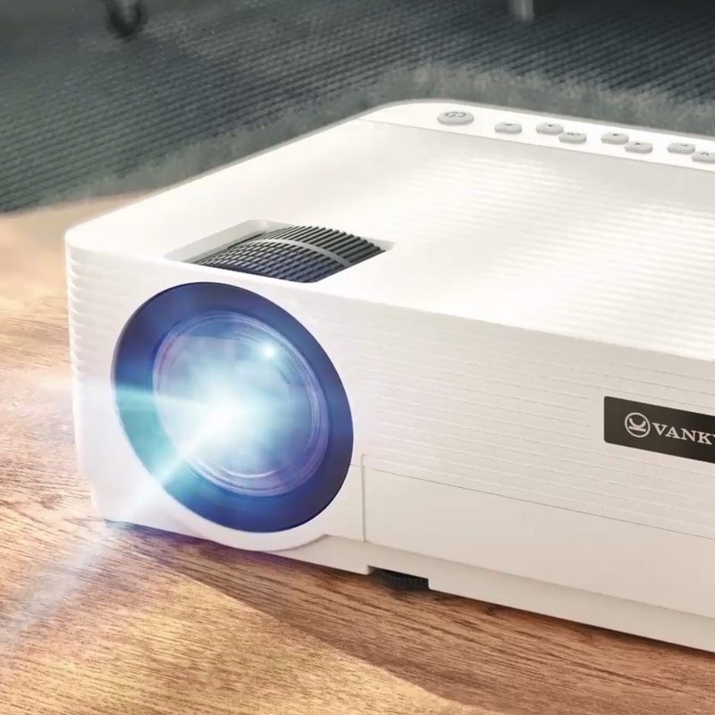 Vankyo 470 Projector on table.