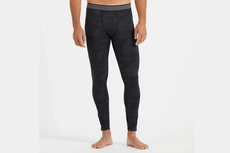 Vuori Limitless Compression Tight.