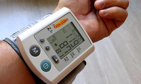 Blood pressure monitor on wrist