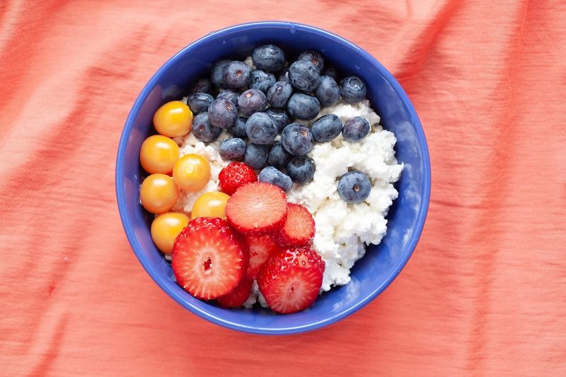 Cottage cheese and berries.