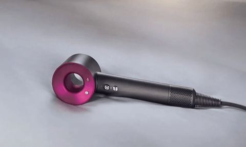 dont wait for a dyson hair dryer black friday deal shop now feature image