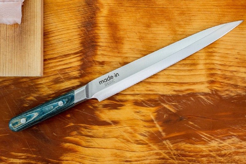 Made In's limited edition Yanagi knife.