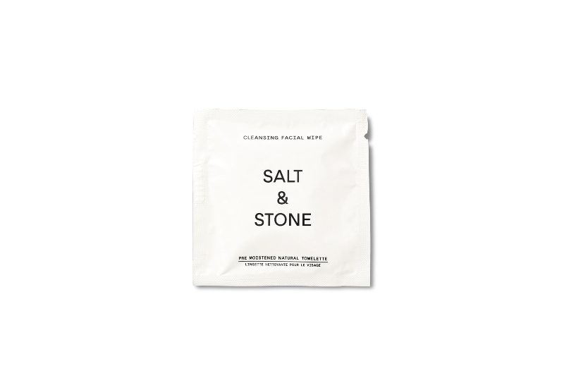 Salt & Stone cleansing facial wipe for men.
