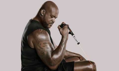 Shaq with MAXPRO Smart Cable Gym.
