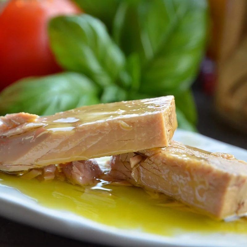 Tuna fish in oil