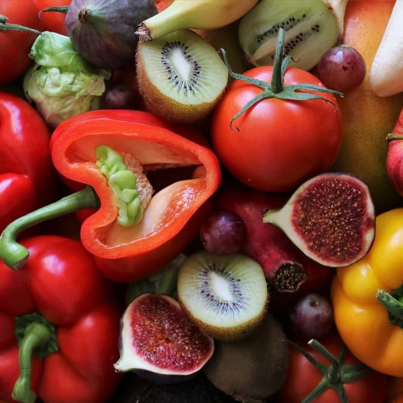 fruits and vegetables high in vitamin c.