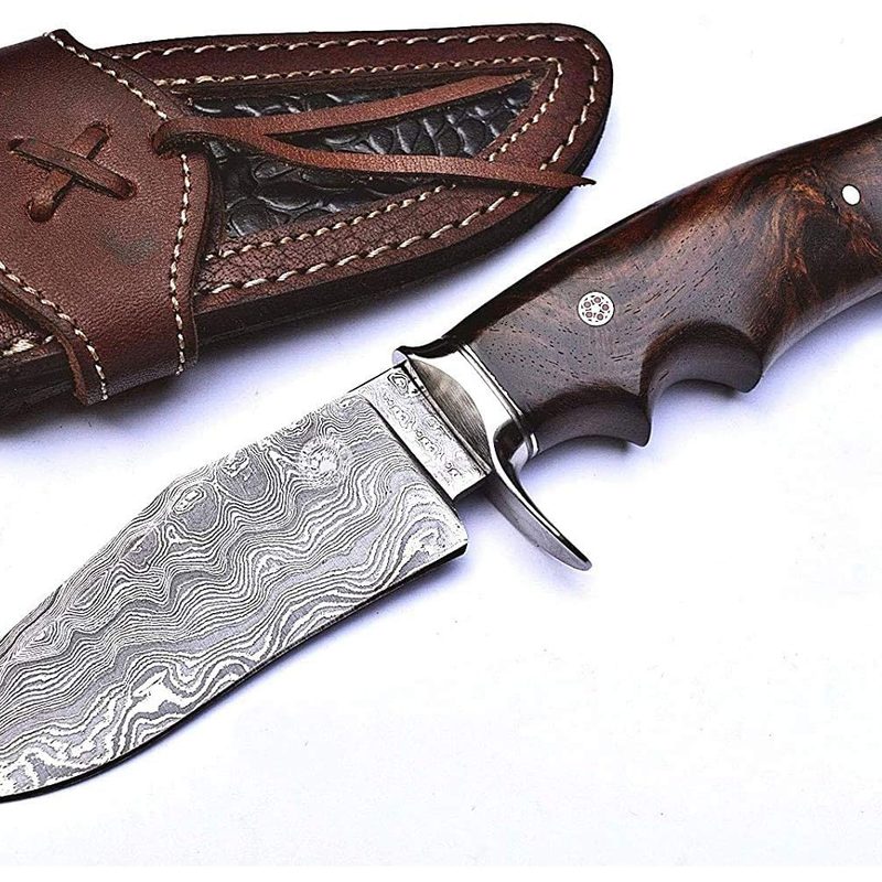 BigCat Roar Handmade Wolverine Hunter Hunting Knife is durable, functional, and handsome.