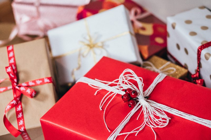 Presents for couples.