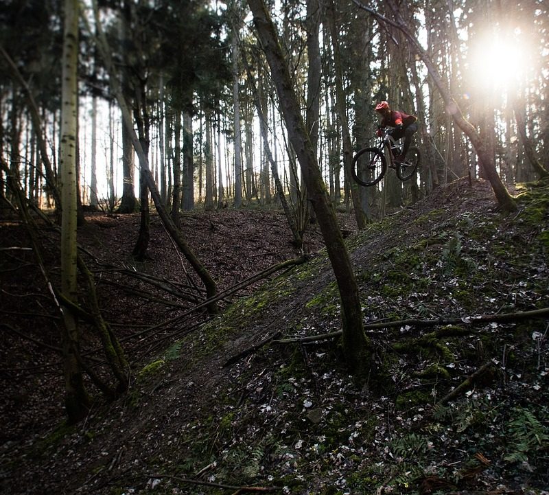 Best mountain biking destinations in Georgia feature.