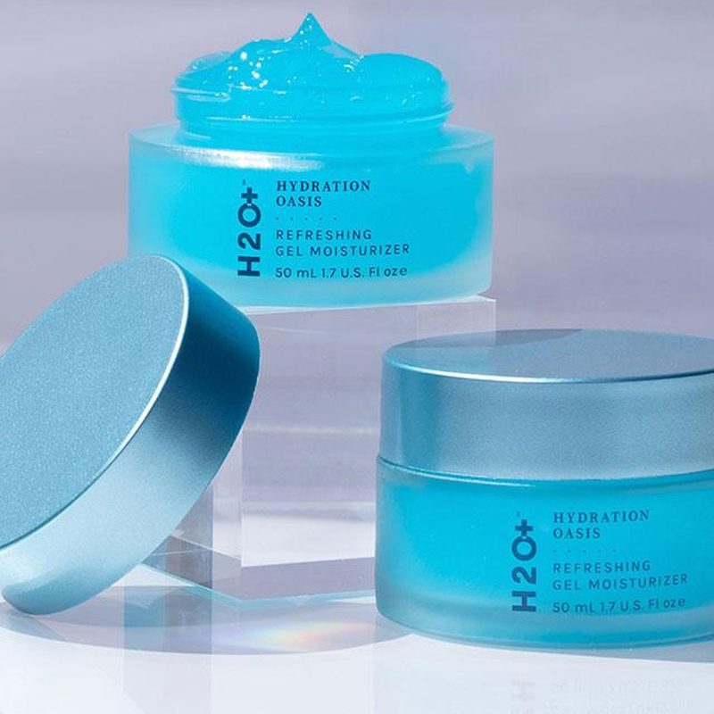 An opened and unopened pot of H20 + Refreshing Gel Moisturizer.
