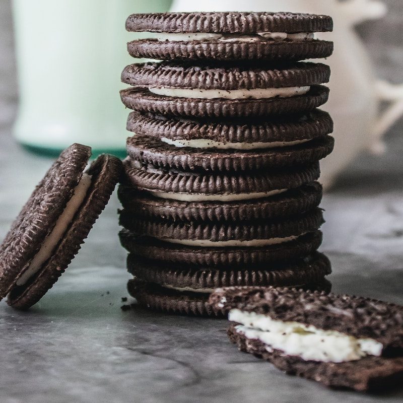 Stack of oreos.