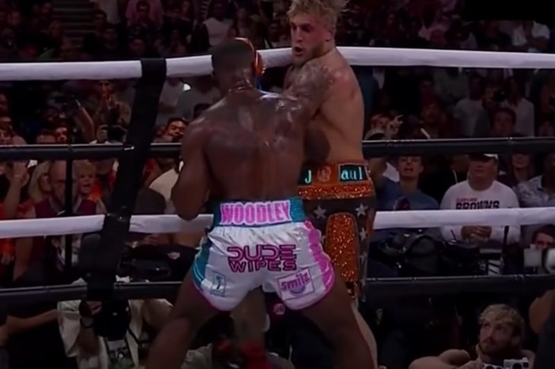 Tyron Woodley lands a big right hand against Jake Paul in their Aug. 29, 2021 bout.