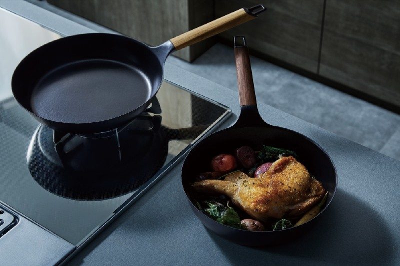 Vermicular cast iron frying pans.