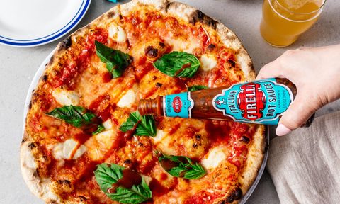 firelli hot sauce review on pizza