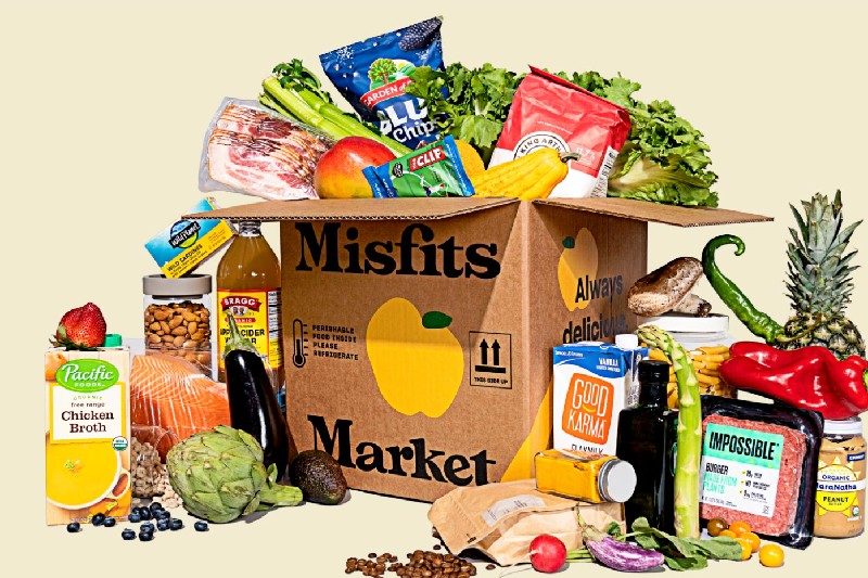 Misfits Market food bundle.