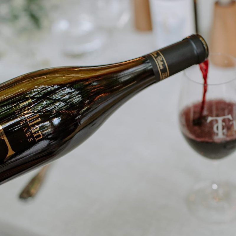 Tsillan Cellars pour.