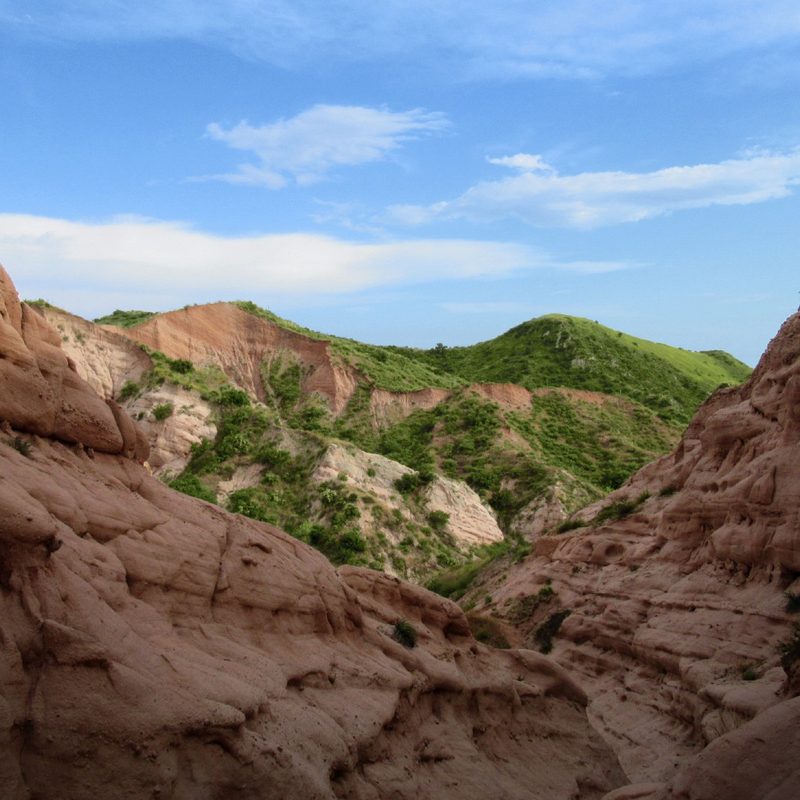 Sandstone bluffs at Red Rock Canyon in Whiting Ranch Wilderness Park, Orange County, California.