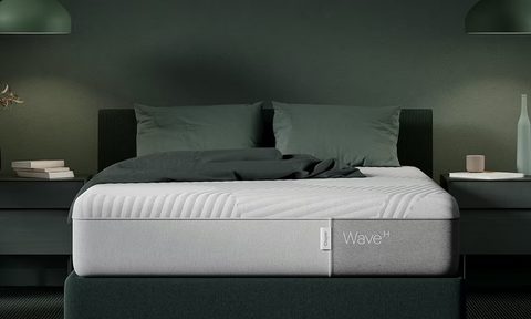 Casper Wave Hybrid mattress queen size on a platform.