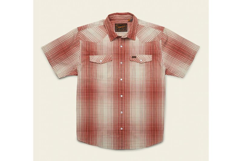 The best short-sleeve outdoor shirt for men.