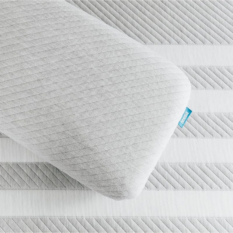 Leesa premium foam pillow.