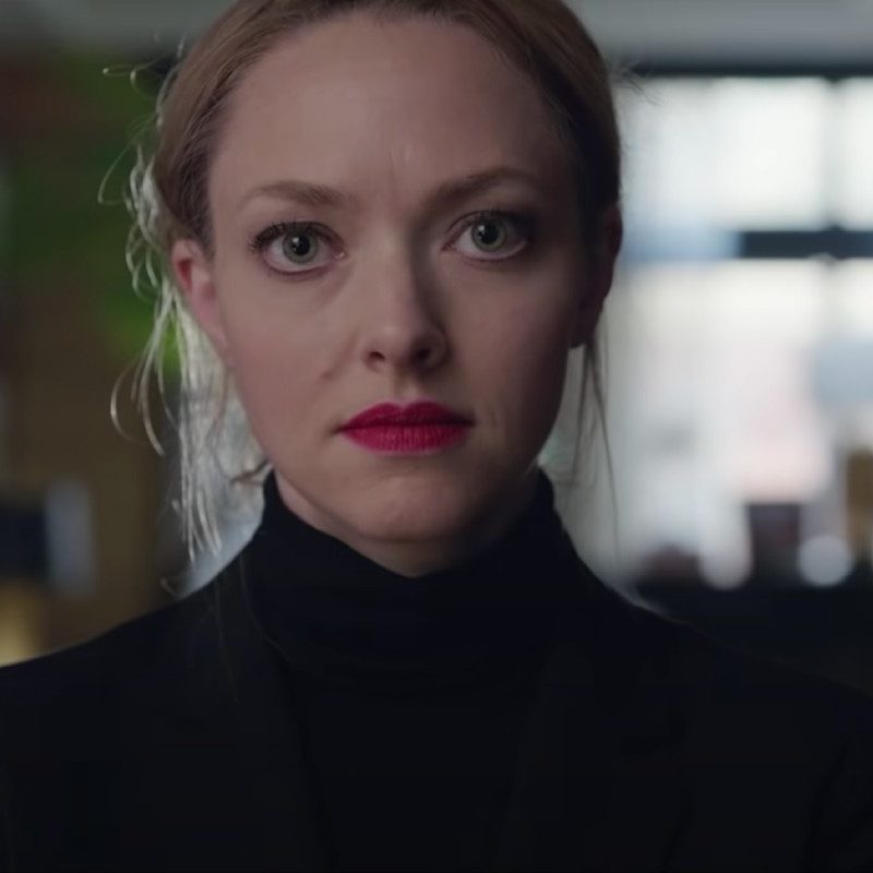 Amanda Seyfried as Elizabeth Holmes in 'The Dropout.'