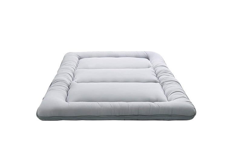 MaxYoyo's Floor Mattress.