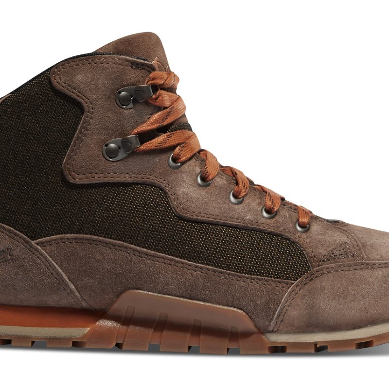 Danner Skyridge Boot- Dark Earth on white background.