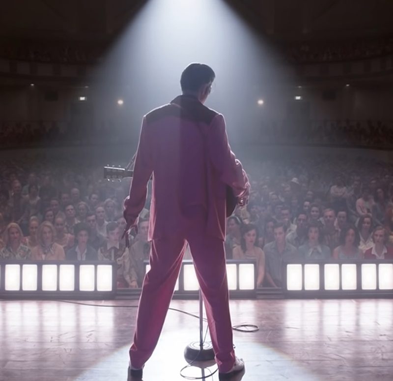 Austin Butler as the King in the preview for the "Elvis" movie.