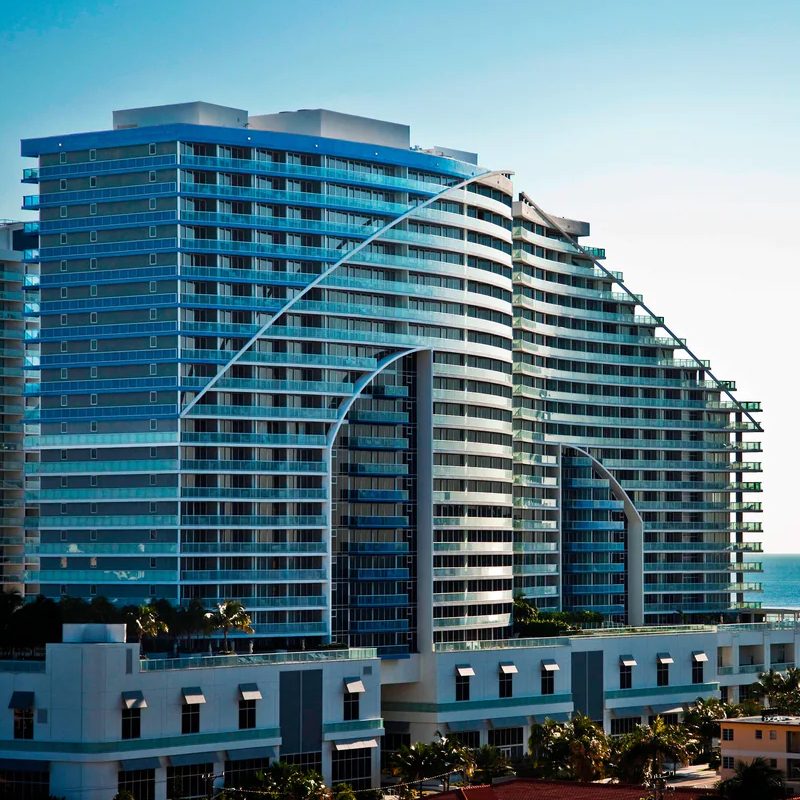 The Exterior of W Fort Lauderdale with a view of the ocean.