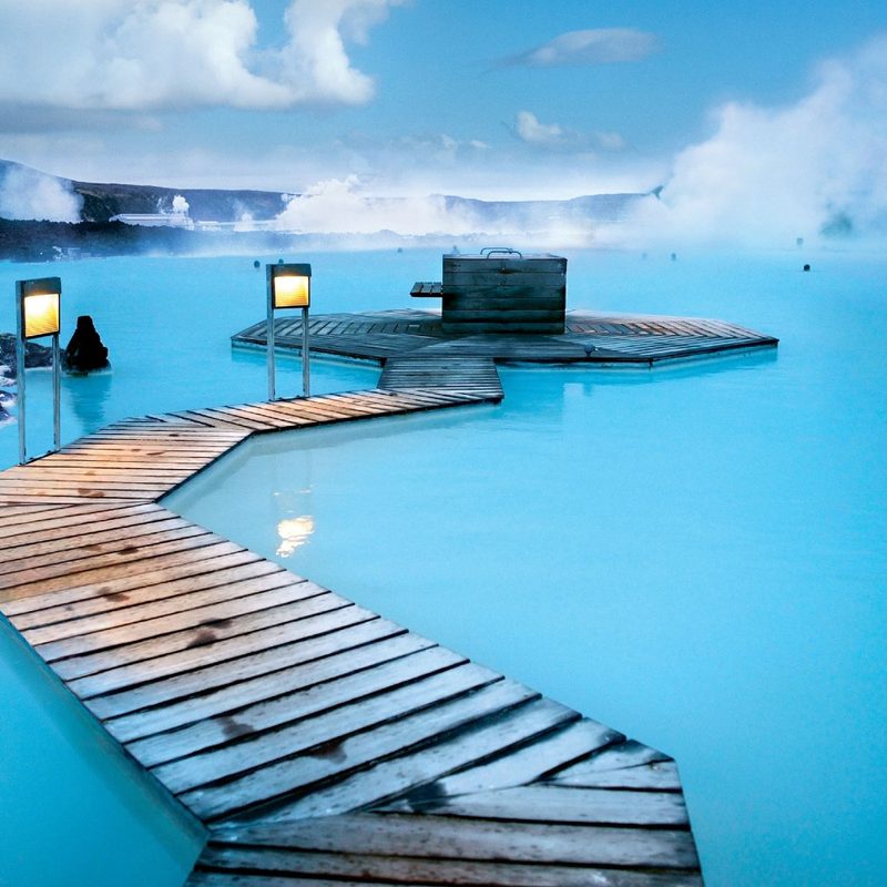 A boardwalk leading to the water at Blue Lagoon in Iceland.