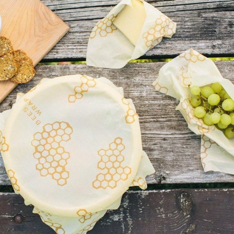 Bee's Wrap Eco-Friendly Reusable Beeswax Food Wrap.