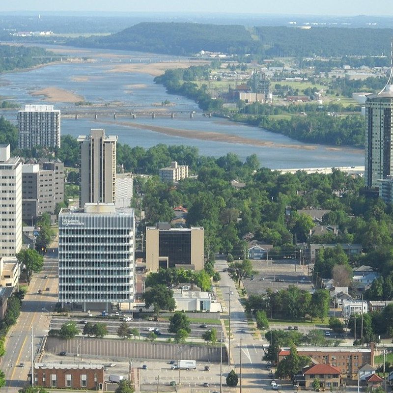 Tulsa, Oklahoma panorama with the Arkansas River in the background