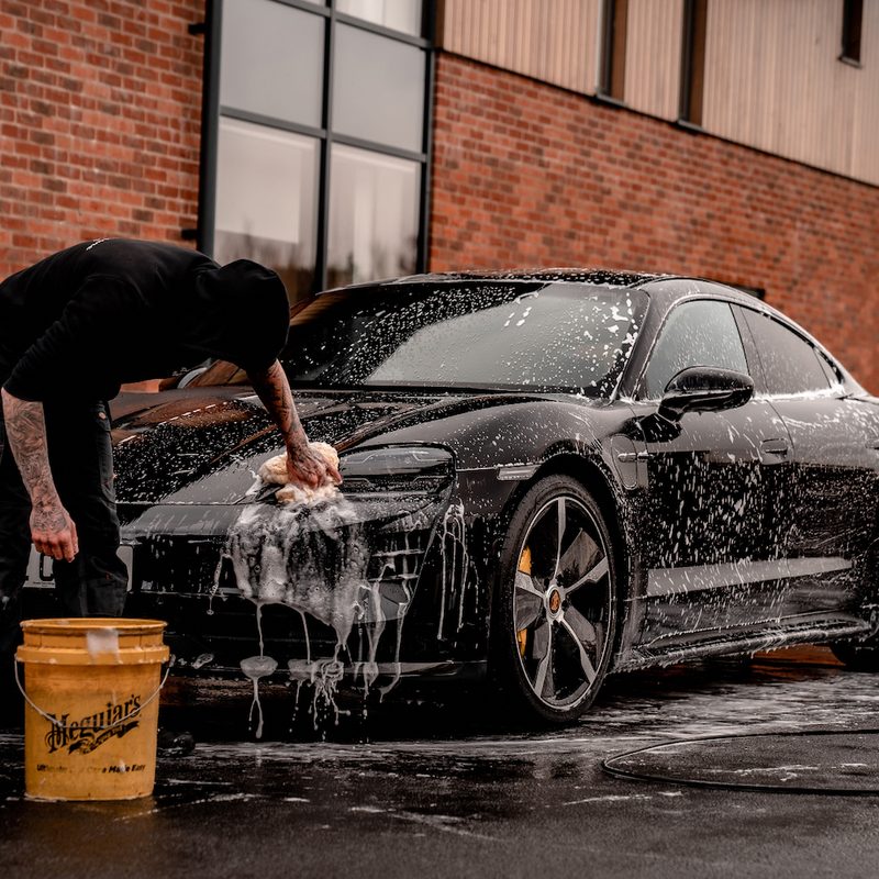 Washing headlights