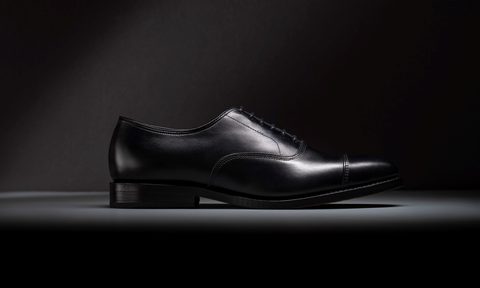 Allen Edmonds Park Ave cap toe oxford in black.