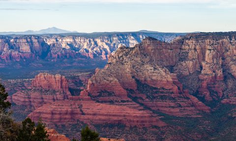 The Munds Mountain Trail is a challenging, remote trail in the Munds Mountain Wilderness in Sedona, Arizona.