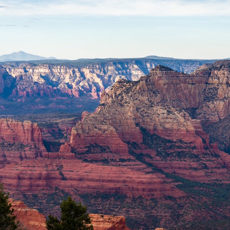 The Munds Mountain Trail is a challenging, remote trail in the Munds Mountain Wilderness in Sedona, Arizona.